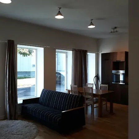 Apartman Aavik *